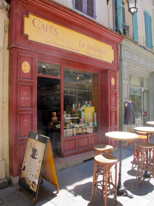 The coffee shop in Arles