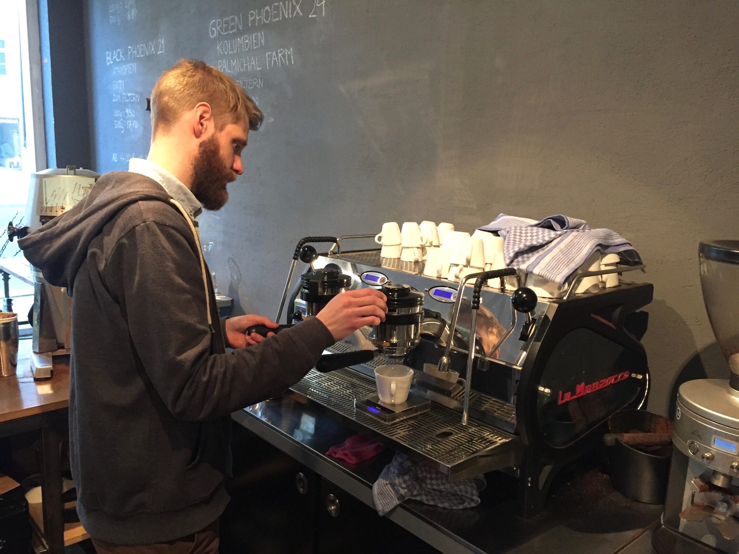 Phoenix Coffee Roasters reviewed by The Coffeevine