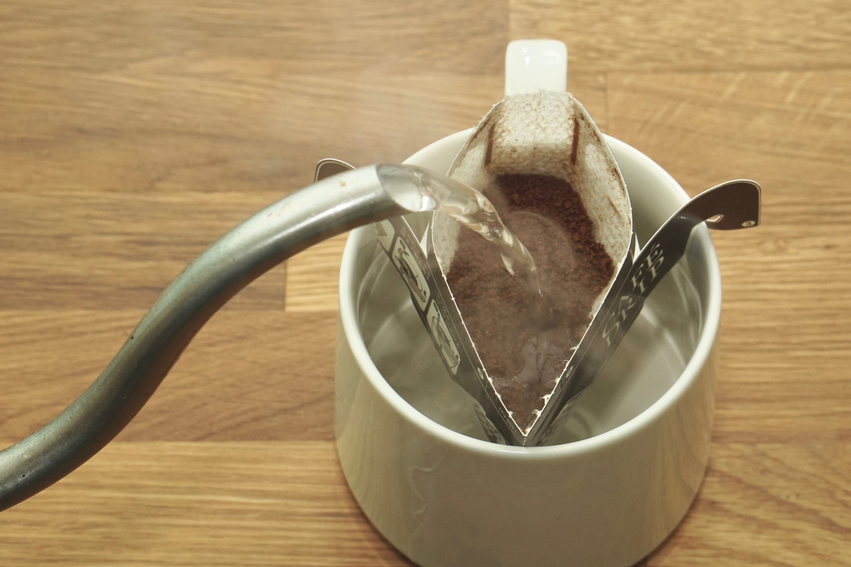 Why we love single serve Café Drip bags a review by The Coffeevine