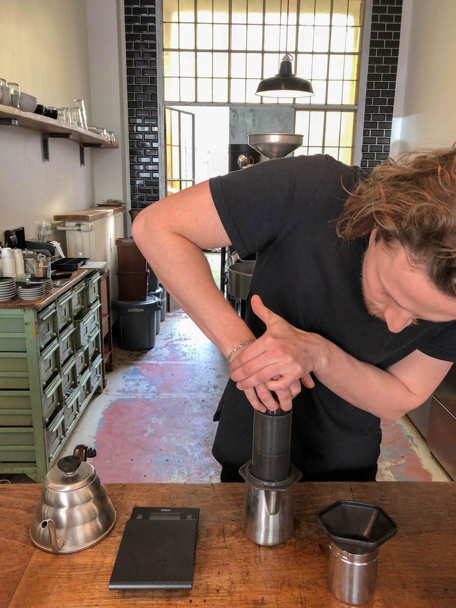 the-coffeevine-brew-guide-cafe-capitale-3