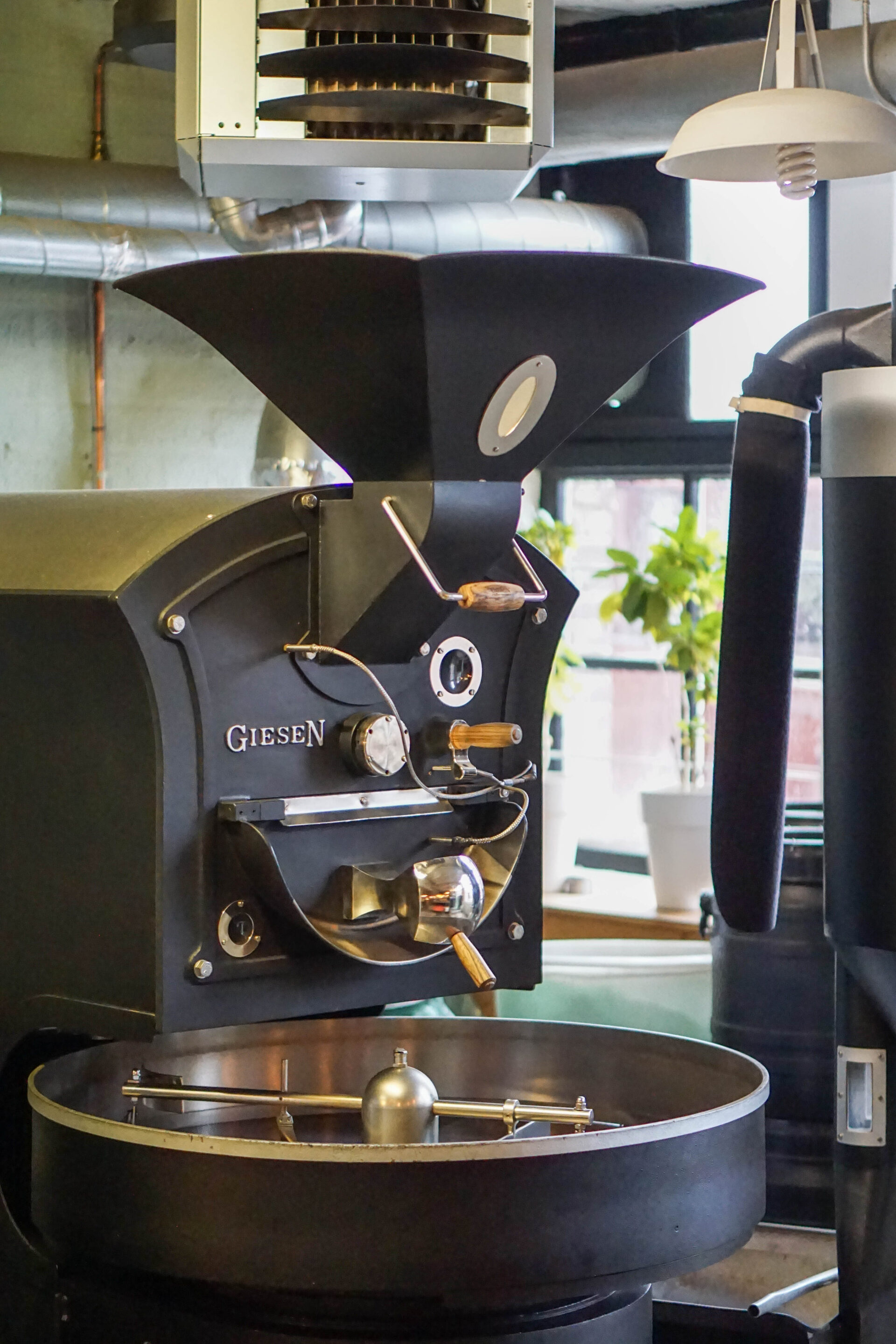 blommers-coffee-roasters-the-coffeevine-2