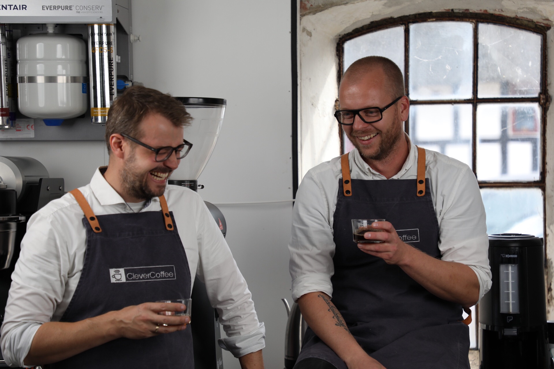 CleverCoffee - Lindy Brogaard (R) and Lars Frello (L)