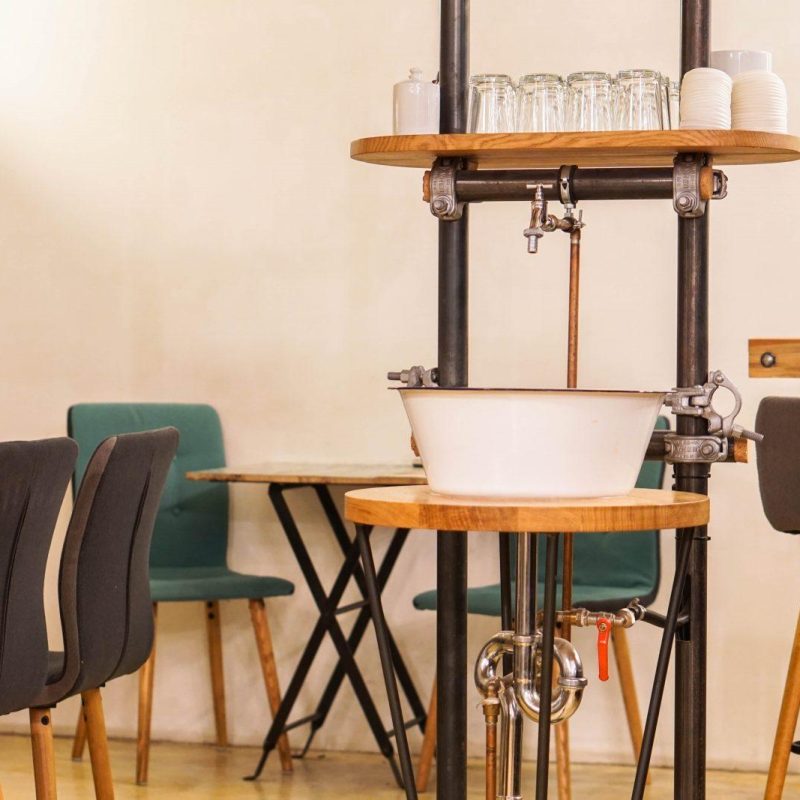 Water tap and seating